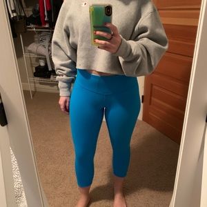 Wunder Under Crop Lululemons